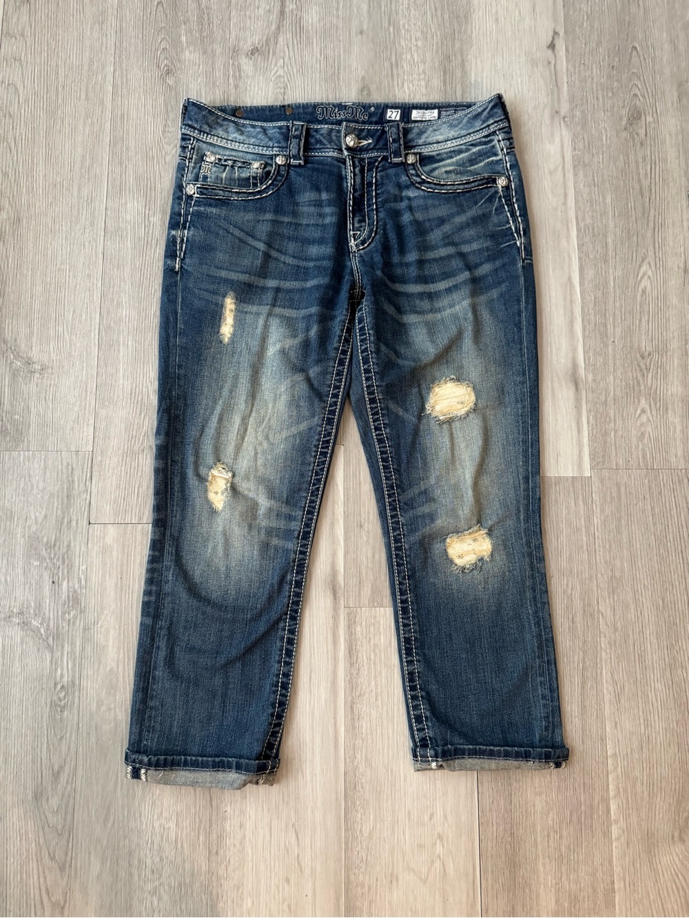 Miss Me Boyfriend Capri Jeans Y2K Size 27 Blue Denim Embellished JB5014P89